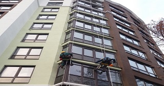 Установка крыши на балкон Ишим цена от 1036 руб. м/2.